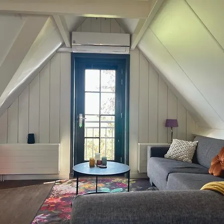 De Hoftuin Apartment *